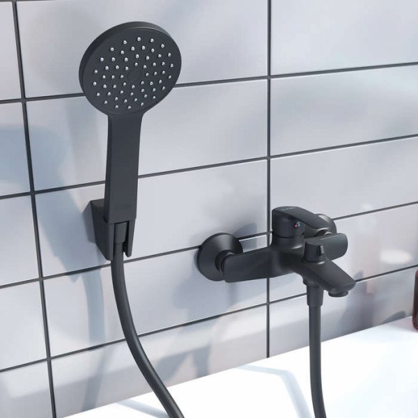 Смеситель ванны IDDIS "Ray" RAYBL02i02 черный